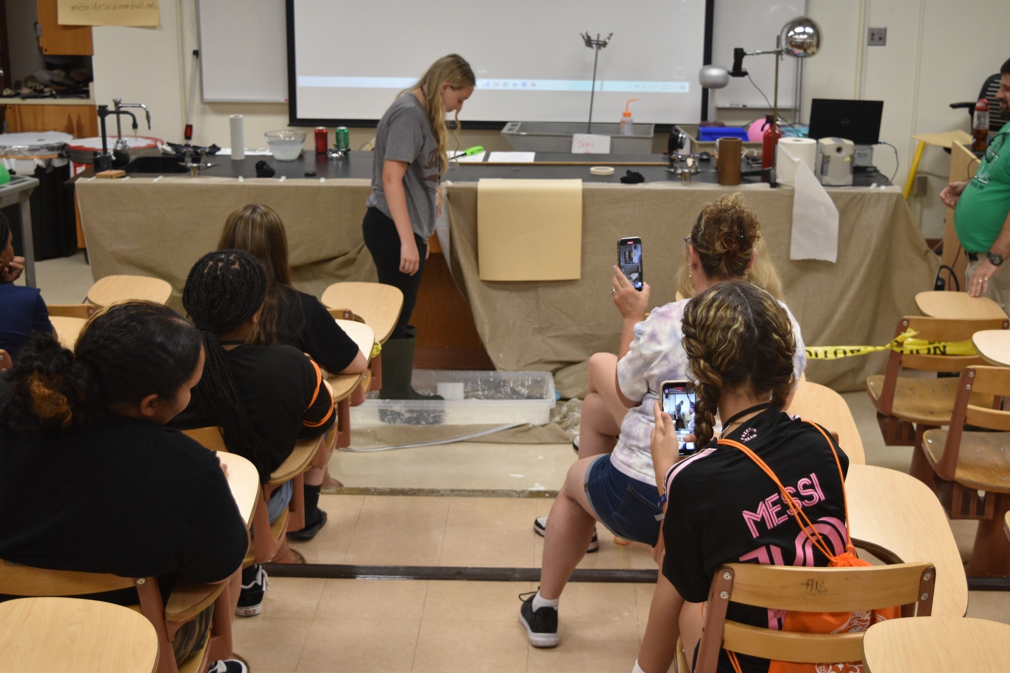 Physics demo - walking on liquid